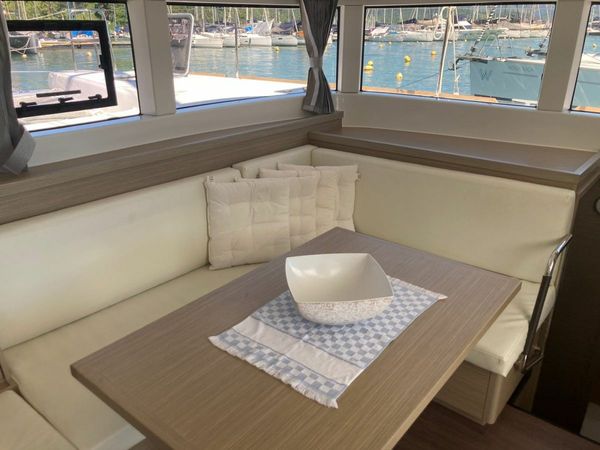 Lagoon 40 | Atmosfera W