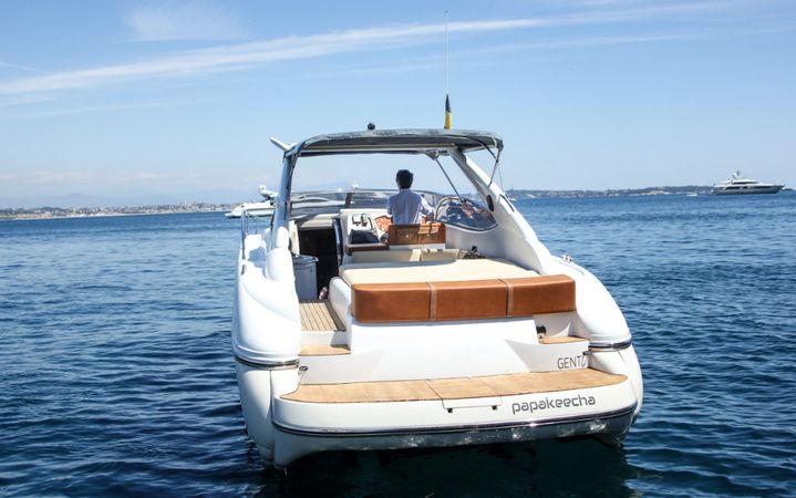 Sunseeker Superhawk 48 | Papakeecha
