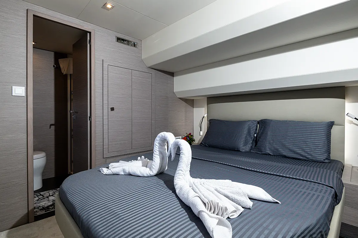Fountaine Pajot MY6 | EMY6