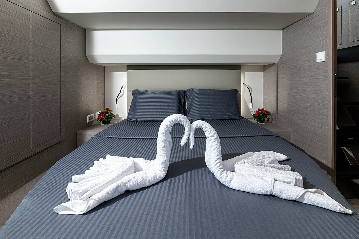 Fountaine Pajot MY6 | EMY6