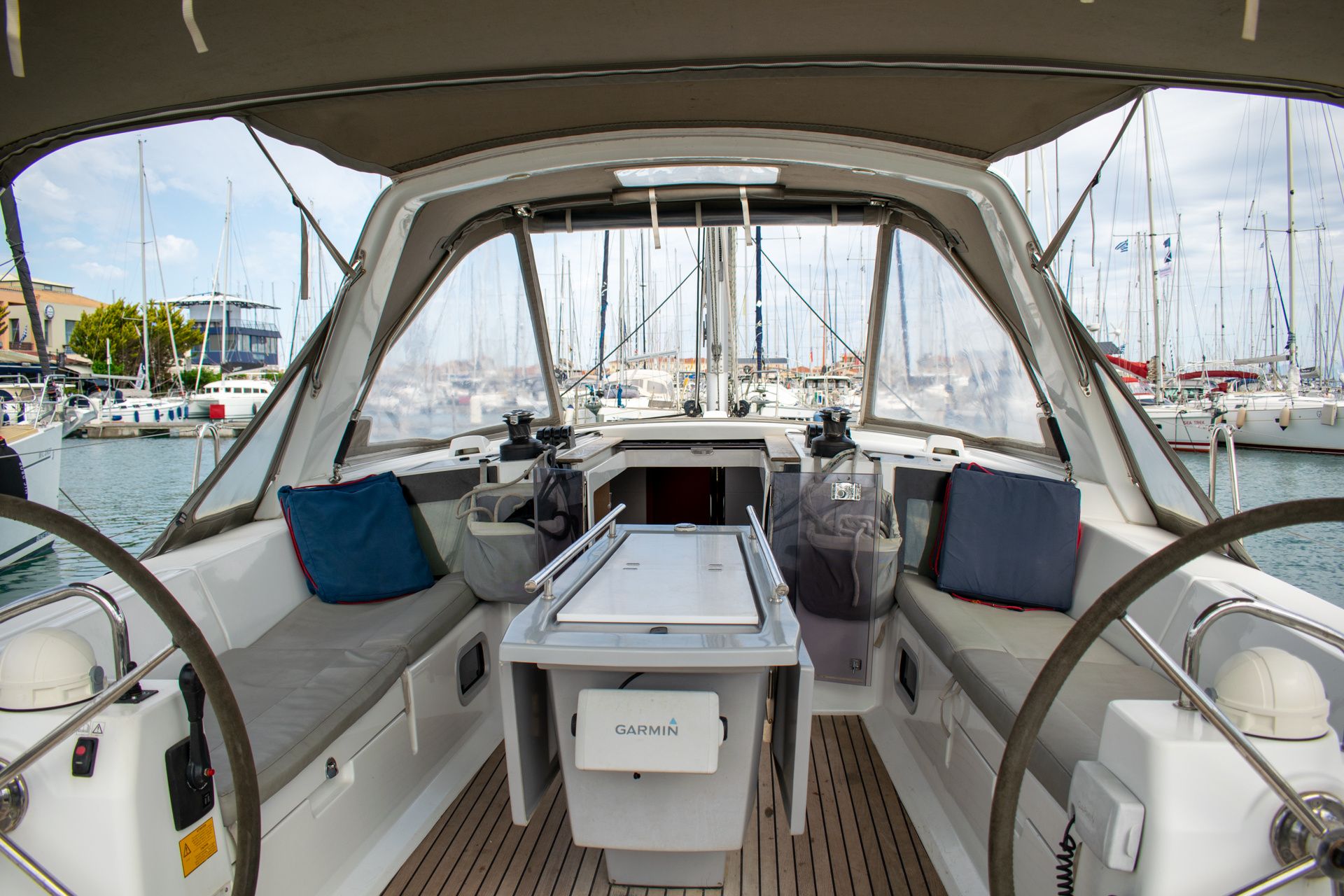 Beneteau Oceanis 41 | Beleza