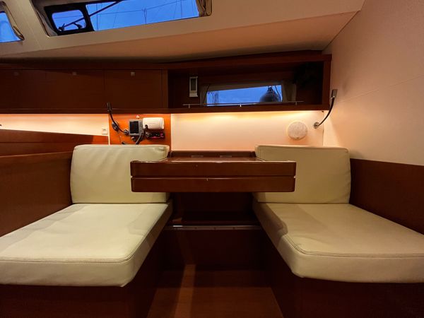 Beneteau Oceanis 41 | Beleza