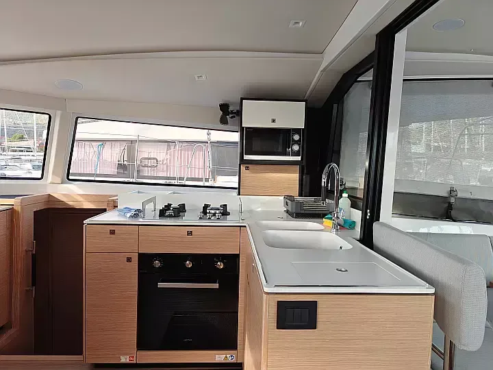 Nautitech 44 | Neguinha