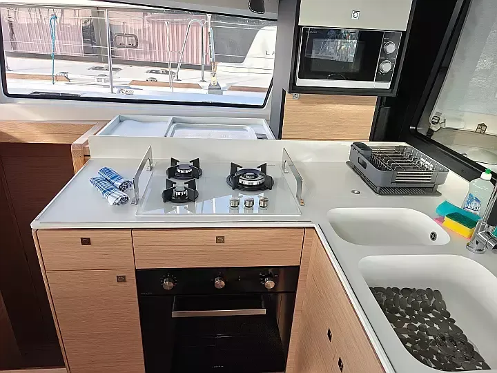 Nautitech 44 | Neguinha