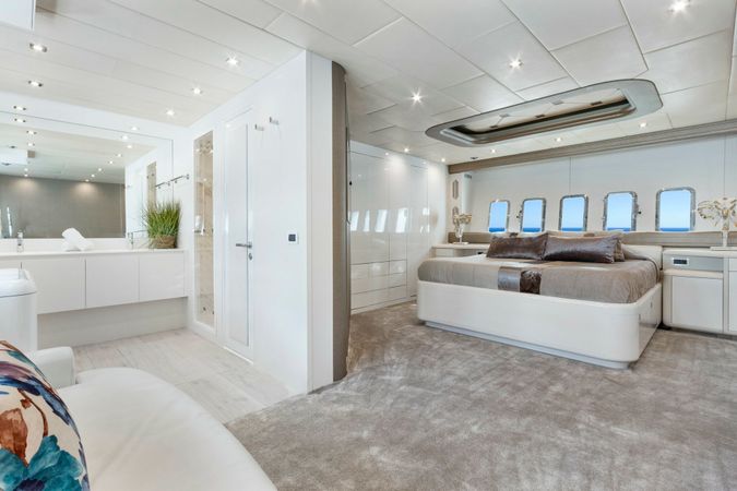 Mangusta 108 | Belisa