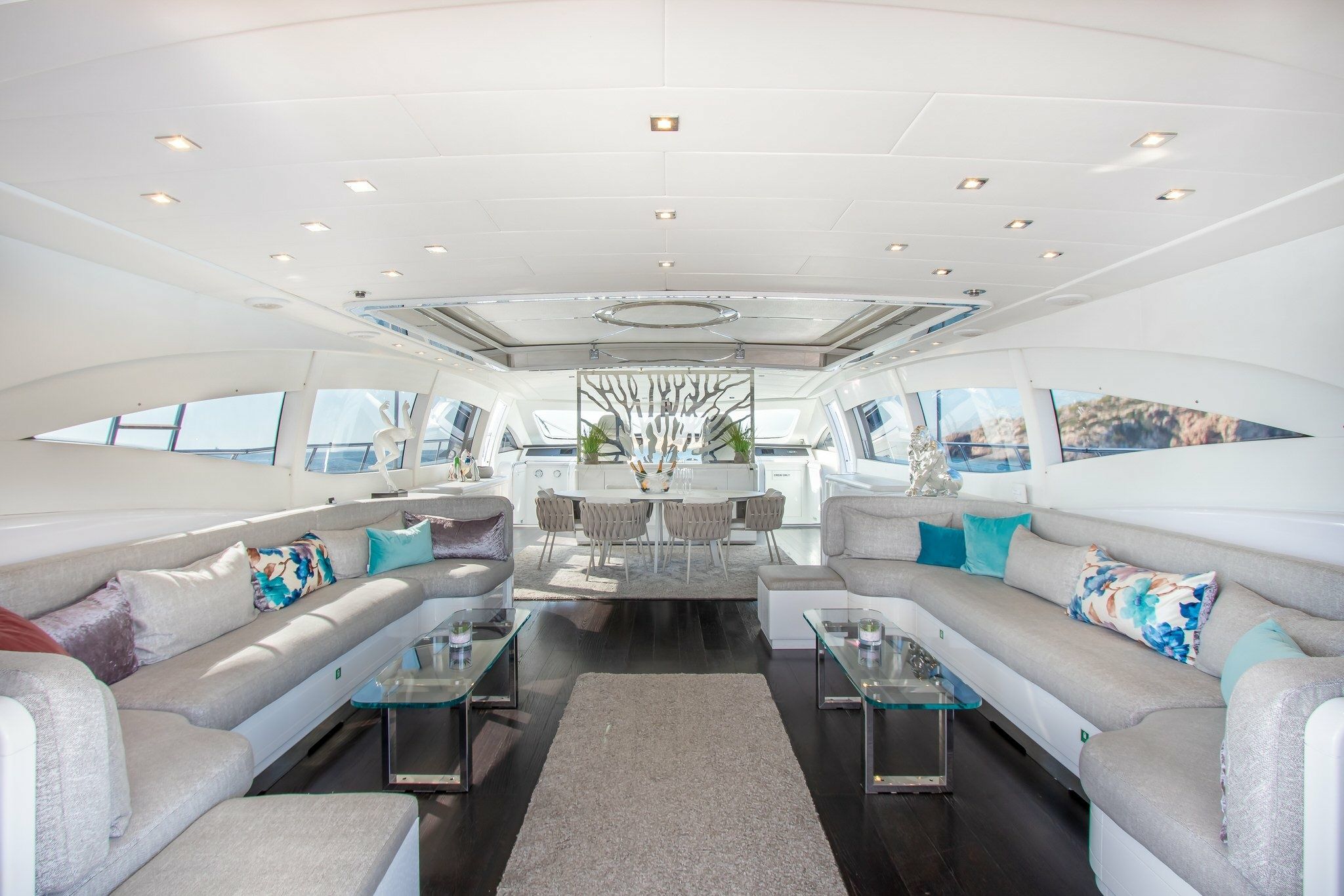 Mangusta 108 | Belisa