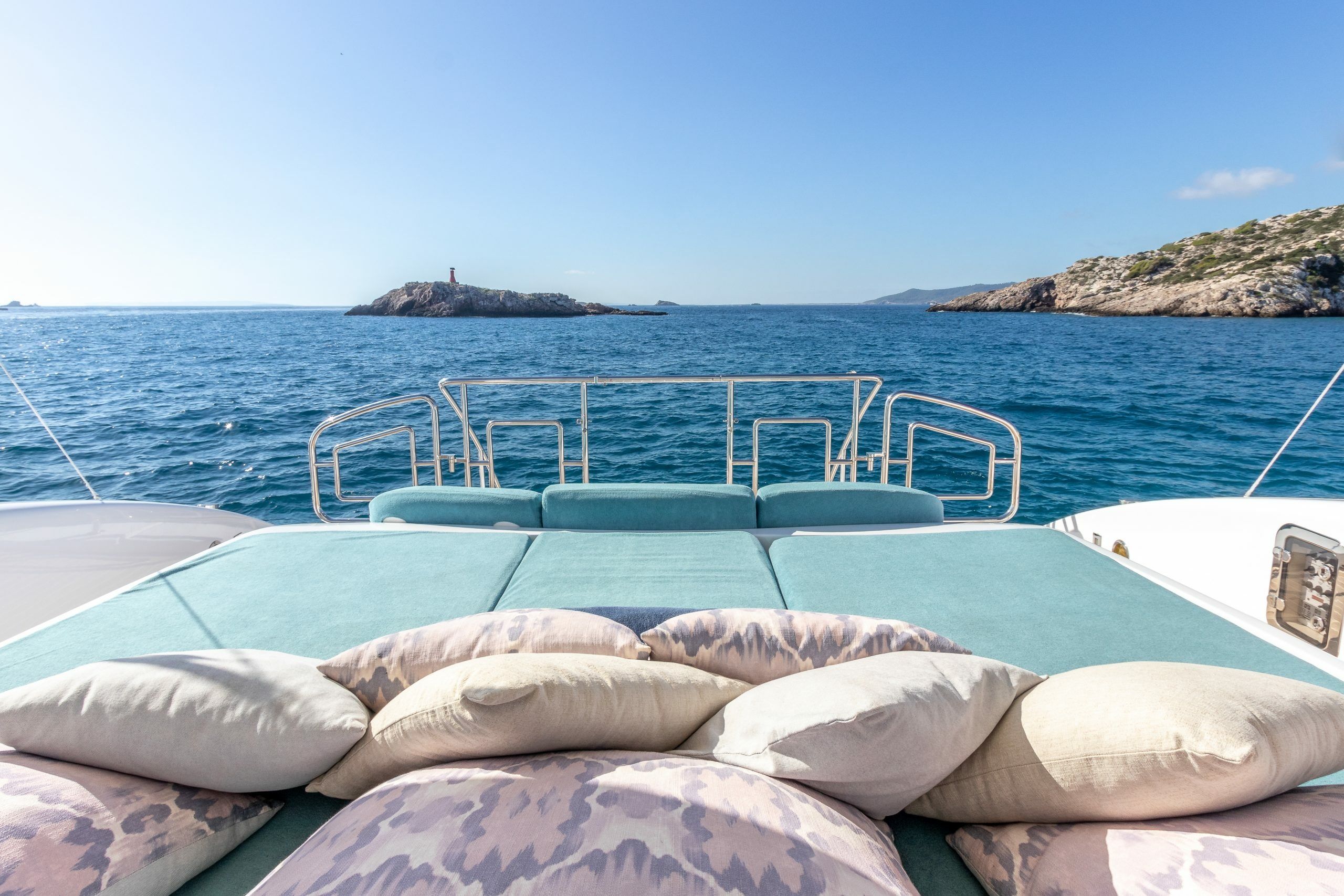 Mangusta 108 | Belisa