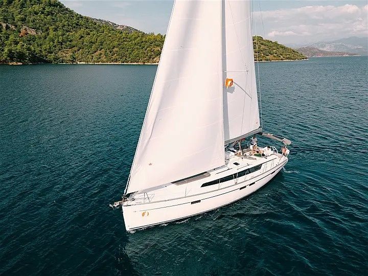 Bavaria Cruiser 46 | Nautilus One