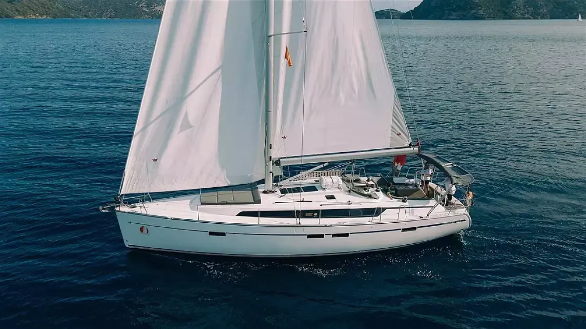 Bavaria Cruiser 46 | Nautilus One