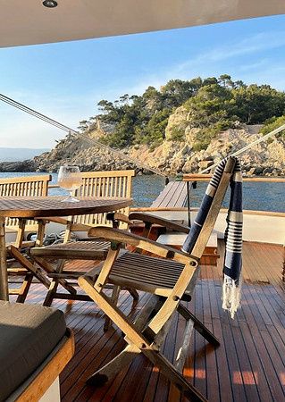 Grand Banks Custom Built | Ghimar