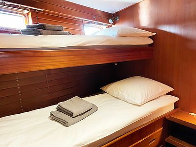 Grand Banks Custom Built | Ghimar