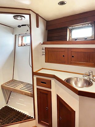 Grand Banks Custom Built | Ghimar