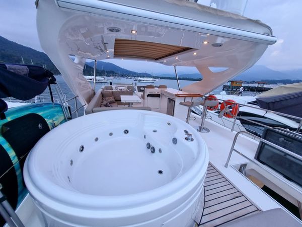 Intermarine 80 | Lucila 3