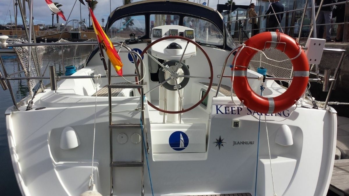 Jeanneau Sun Odyssey 35 | Keep Sailing 1