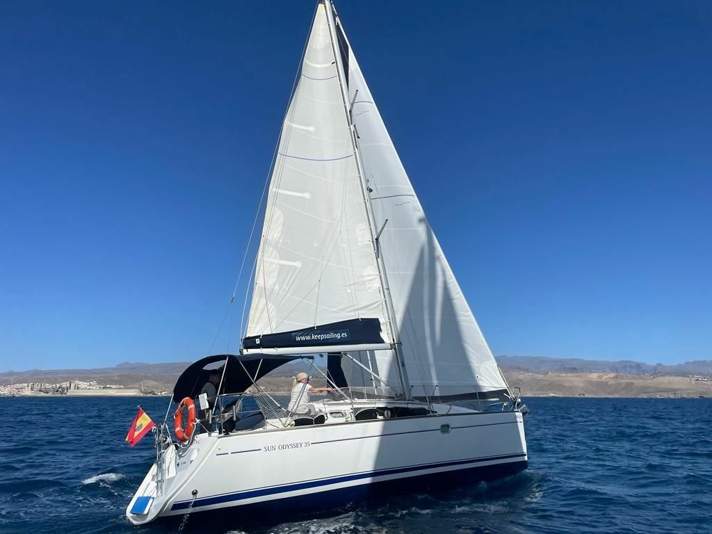 Jeanneau Sun Odyssey 35 | Keep Sailing 1