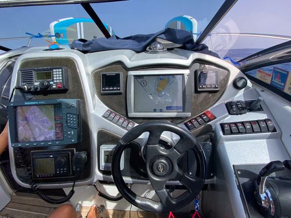 Sunseeker Superhawk 48 | Black Alchemy