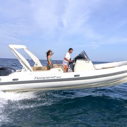 Capelli Tempest 800 | Serra1