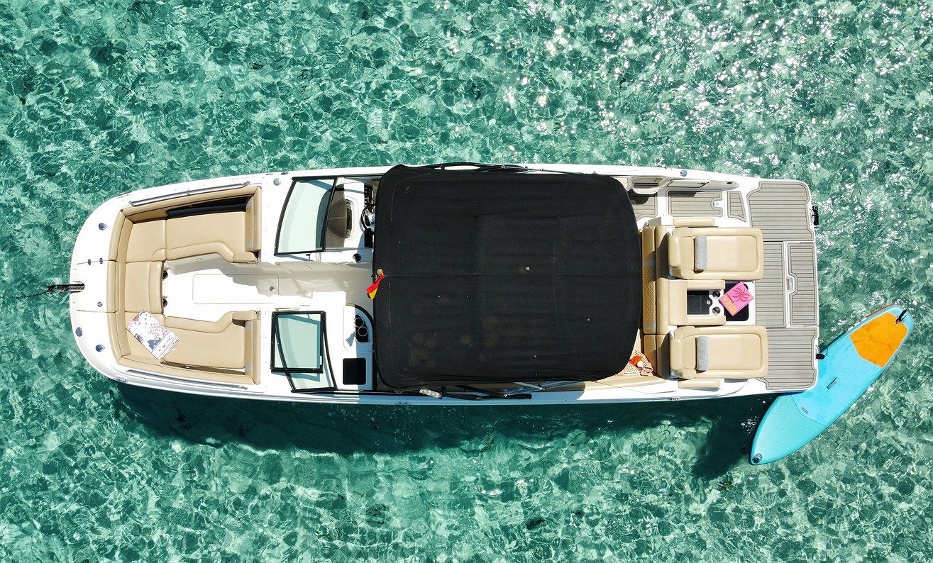 Sea Ray 290 | La Bomba