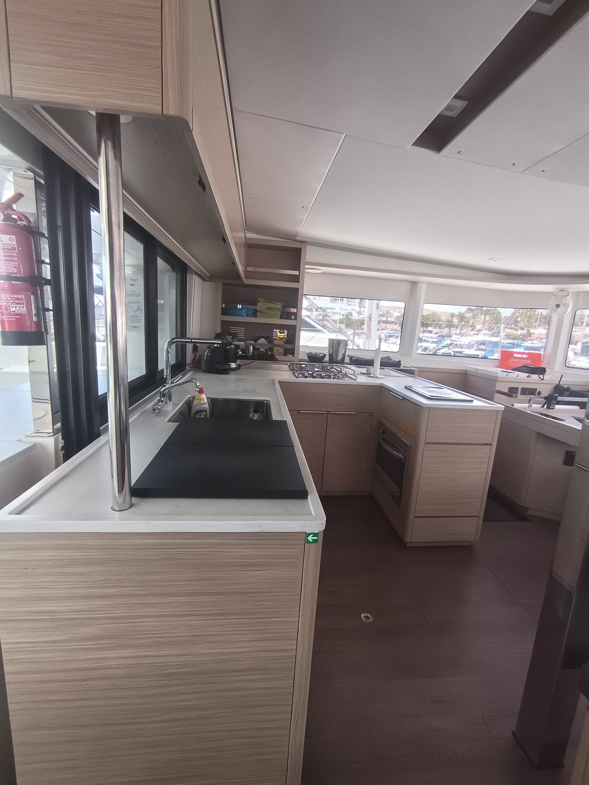 Lagoon 46 | Keep Sailing 5