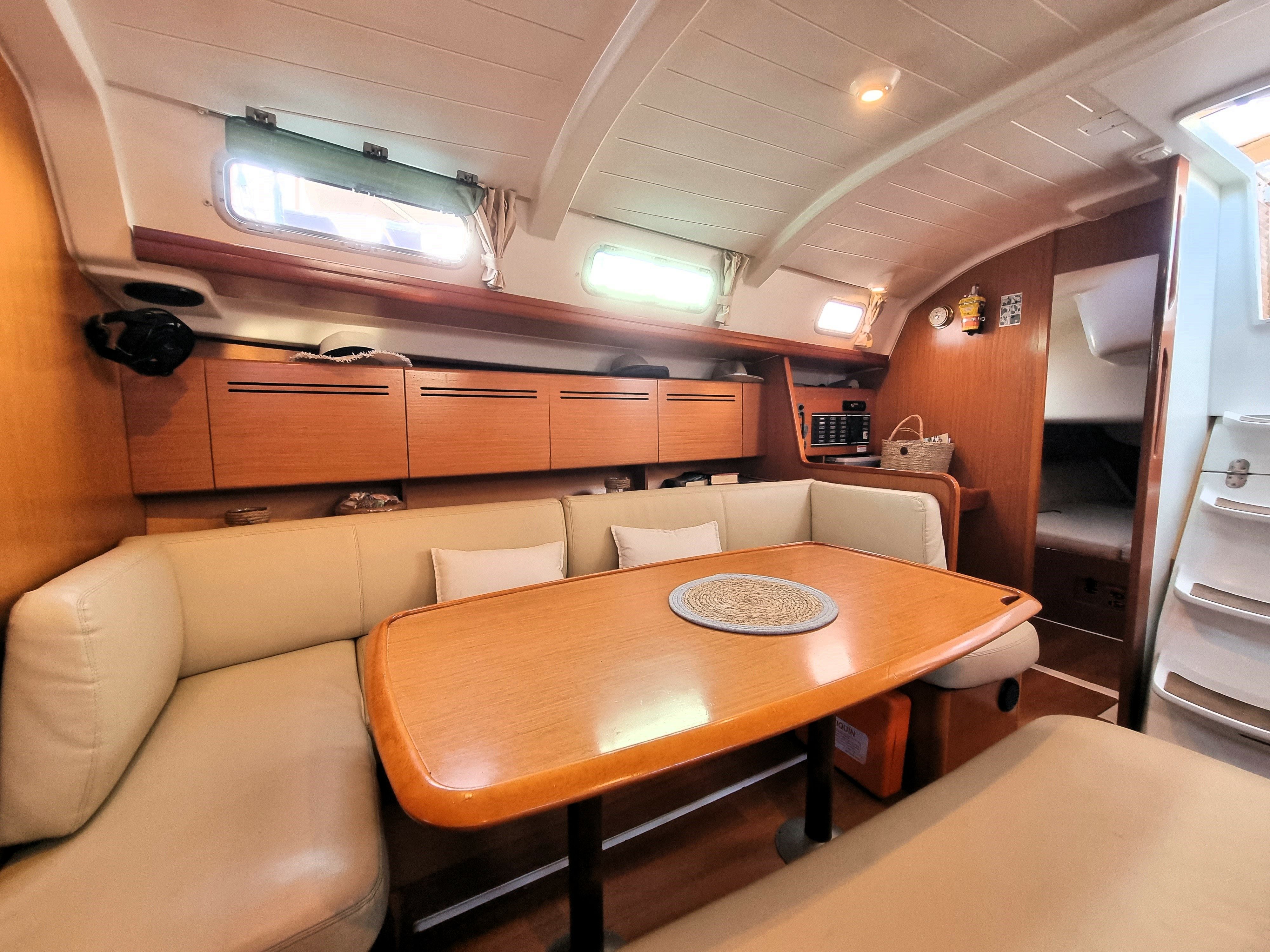 Beneteau Cyclades 43.3 | My Lady