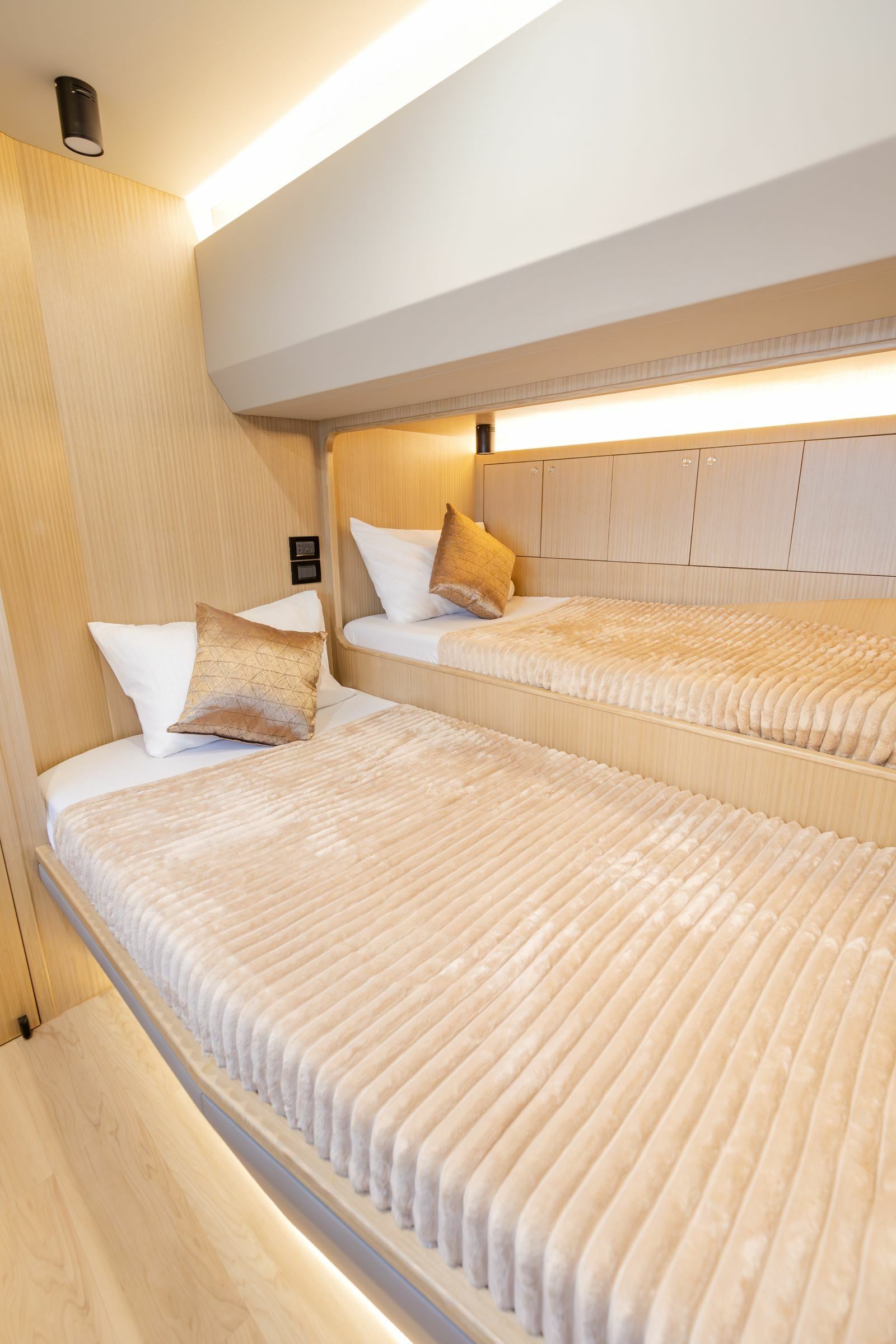 Custom Built 60 | Infinity