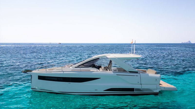Jeanneau DB 37 | Baila