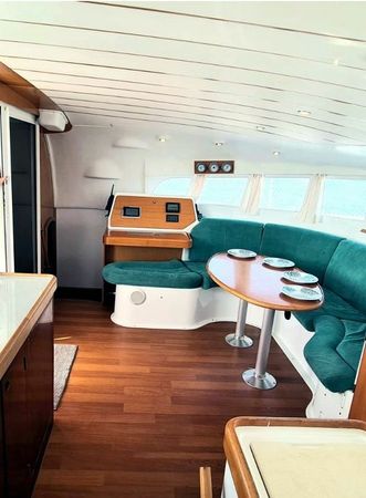 Lagoon 410 S2 | Simpli Connect