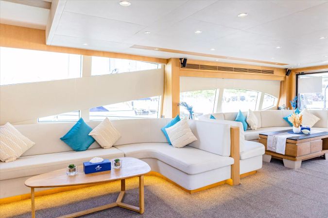 Custom Built 76 | Astra