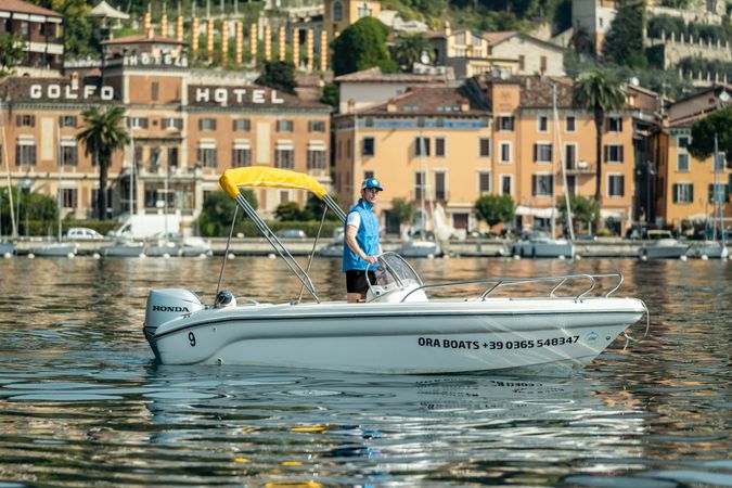 Ranieri 17 | Shark Due