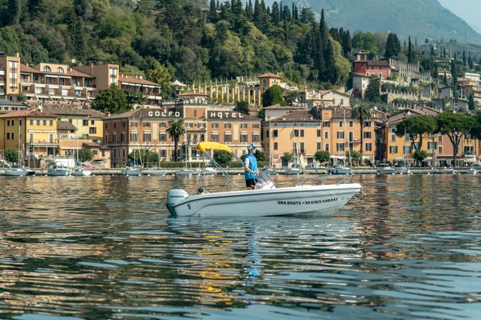 Ranieri 17 | Shark Due