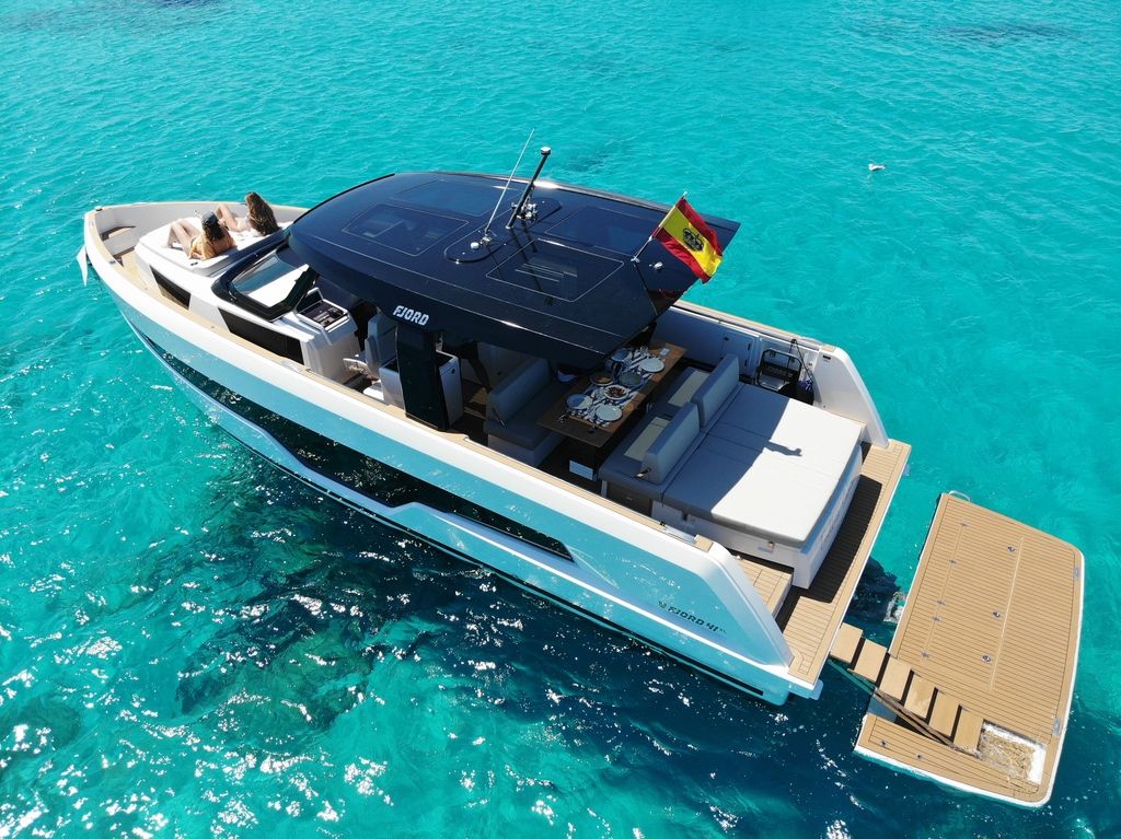 Fjord 41XL | Endless Summer