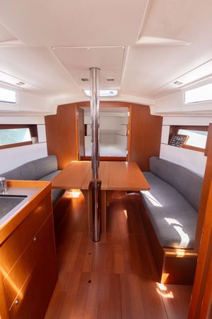 Beneteau Oceanis 35.1 | Islander