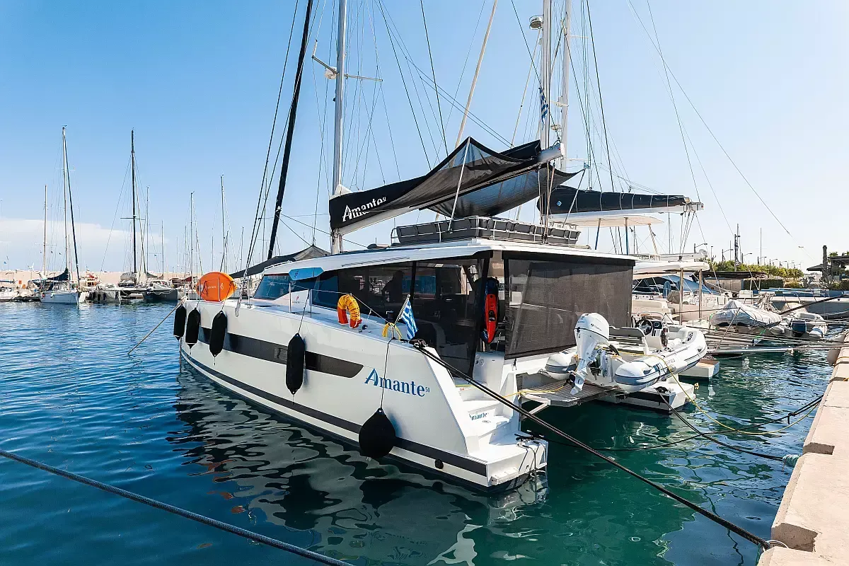 Fountaine Pajot Aura 51 | Amante