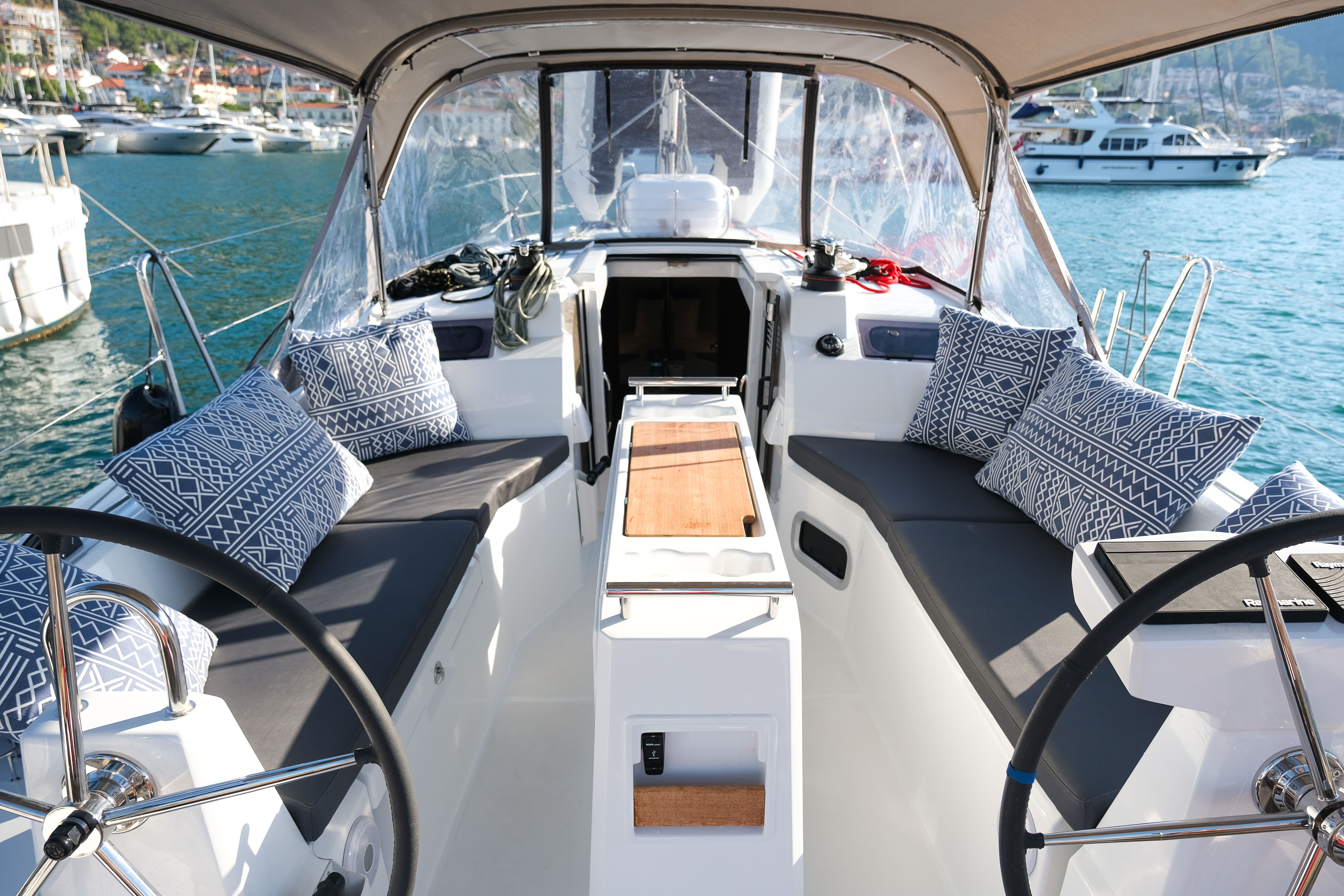 Beneteau Oceanis 34.1 | Ersa