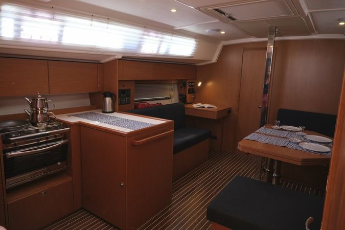 Bavaria C42 | Selene
