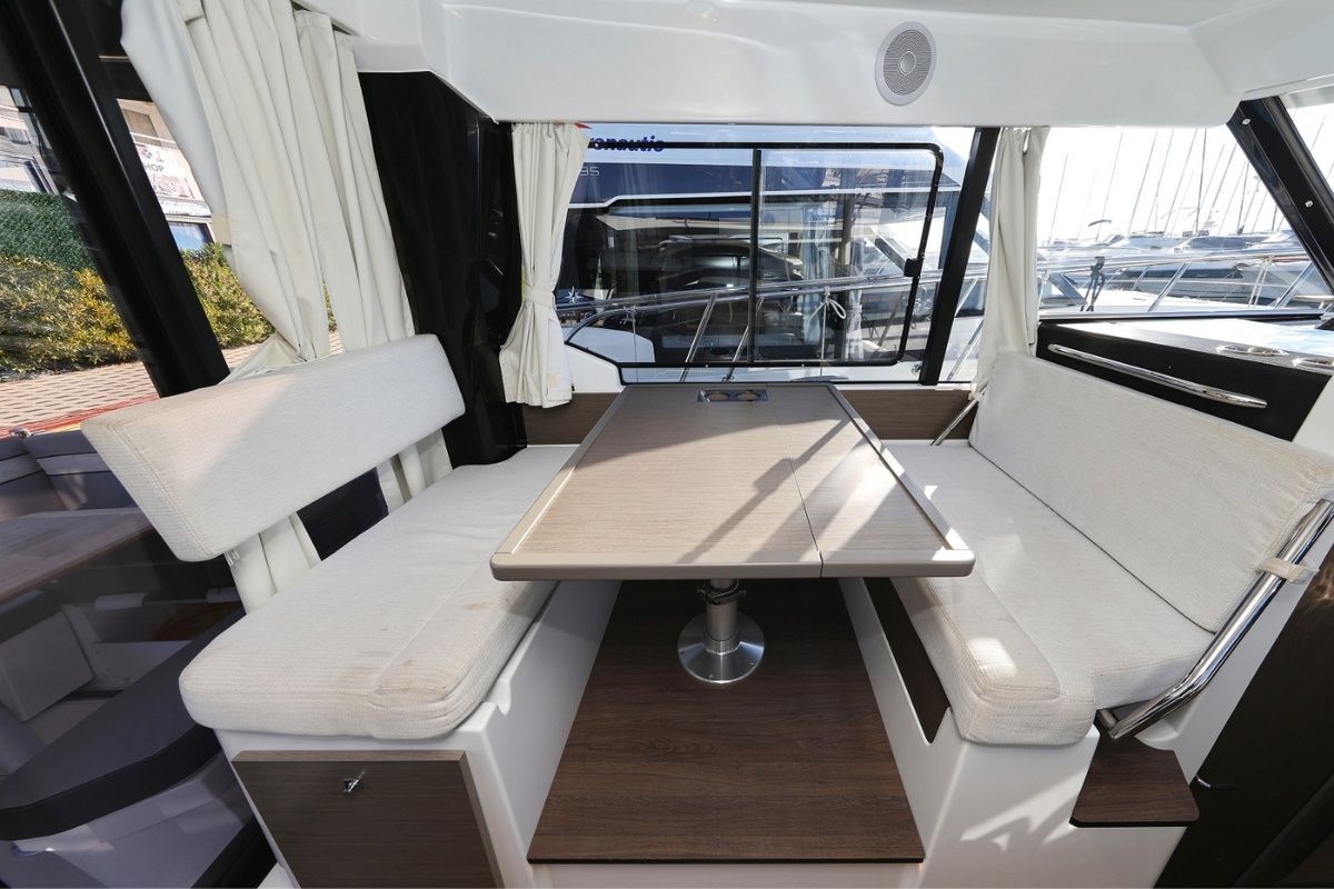 Jeanneau Merry Fisher 1095 | Blue Horizon