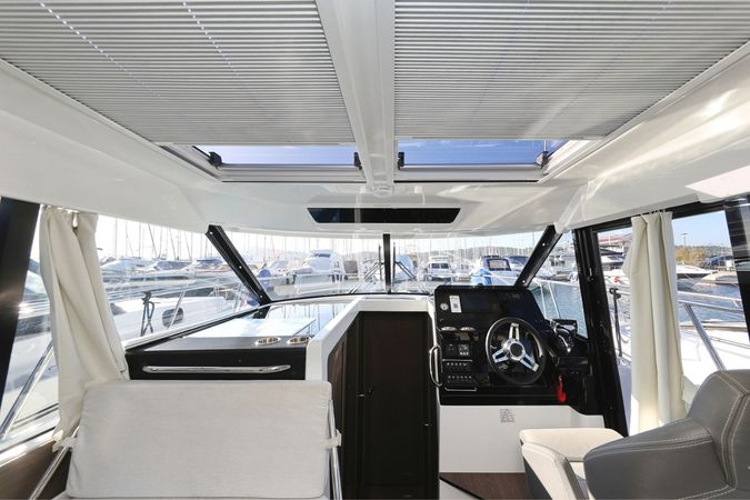 Jeanneau Merry Fisher 1095 | Blue Horizon