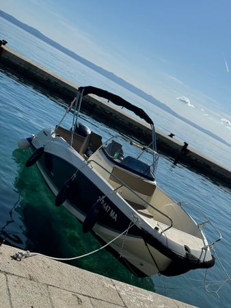 Quicksilver Activ 605 Open | 19