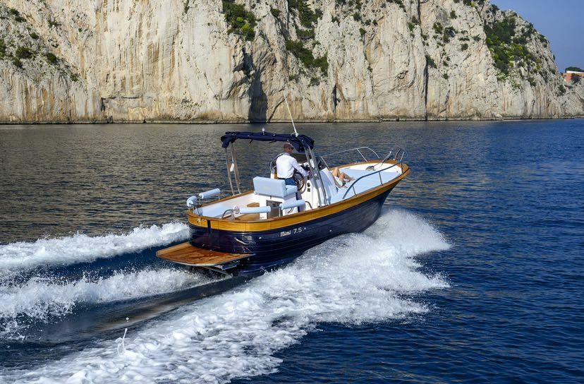 Cantieri Mimi Libeccio 7.5 | Ad Maiora