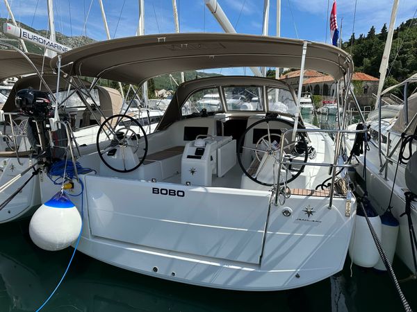 Jeanneau Sun Odyssey 410 | Bobo