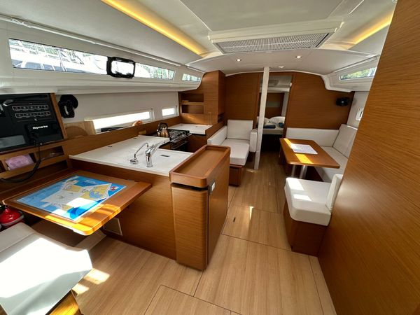 Jeanneau Sun Odyssey 410 | Bobo