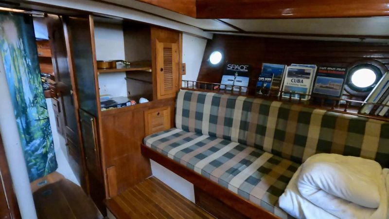 Vagabond 47 | Novena