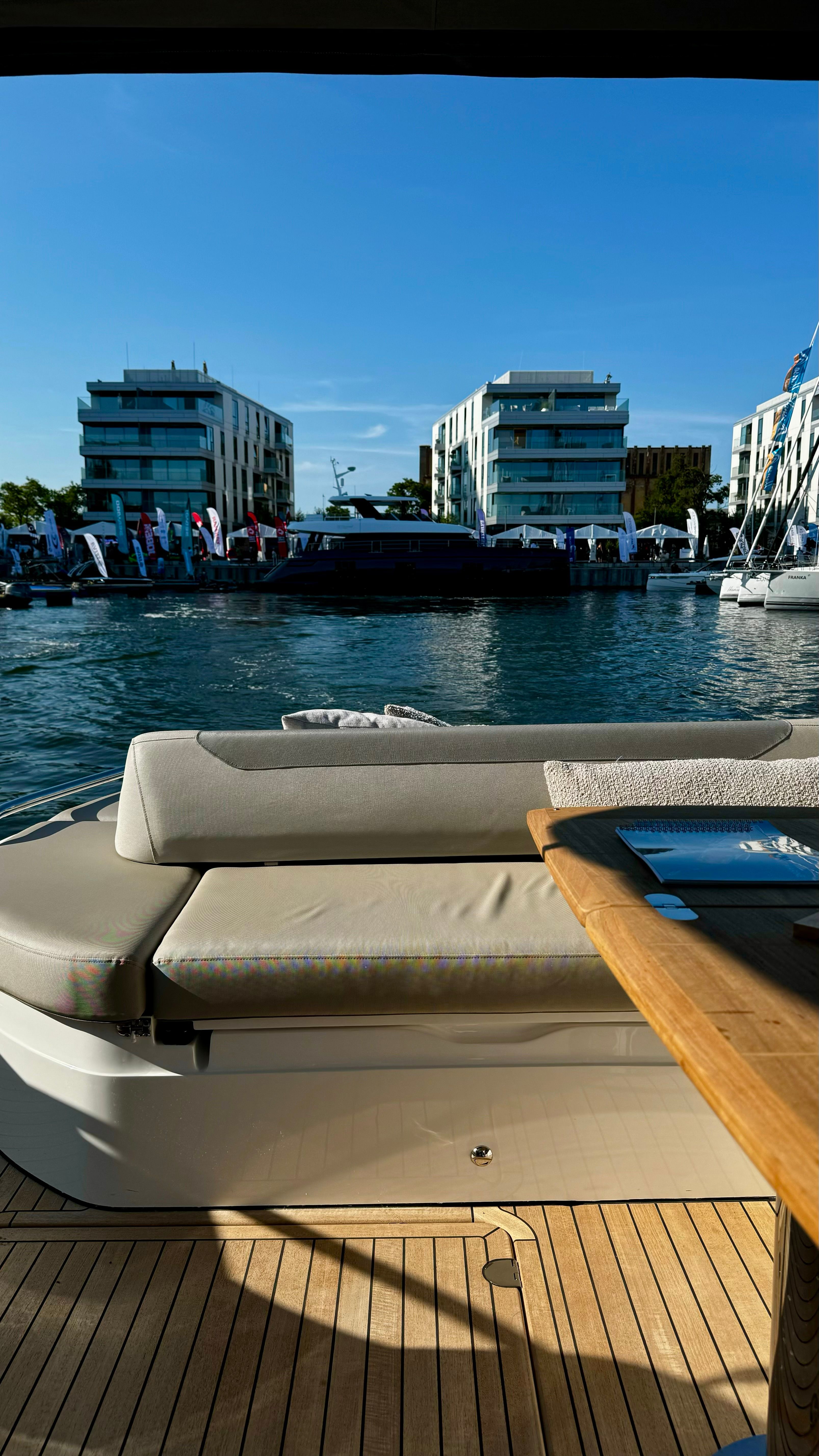 Princess V40 | Rascal