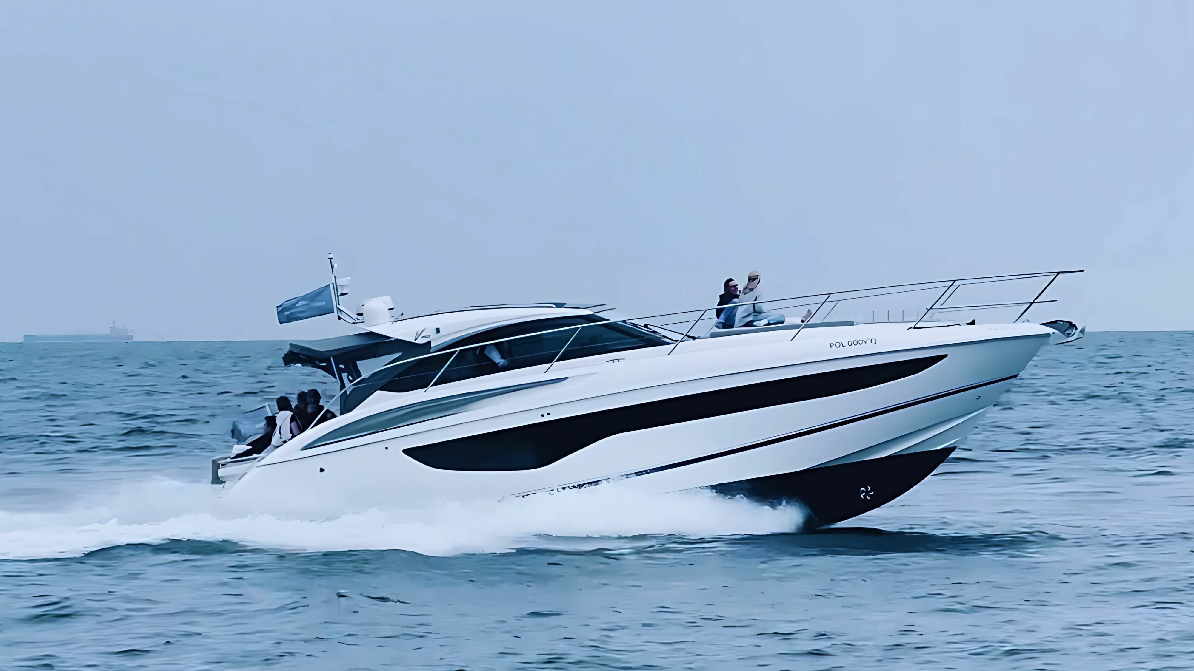 Princess V40 | Rascal