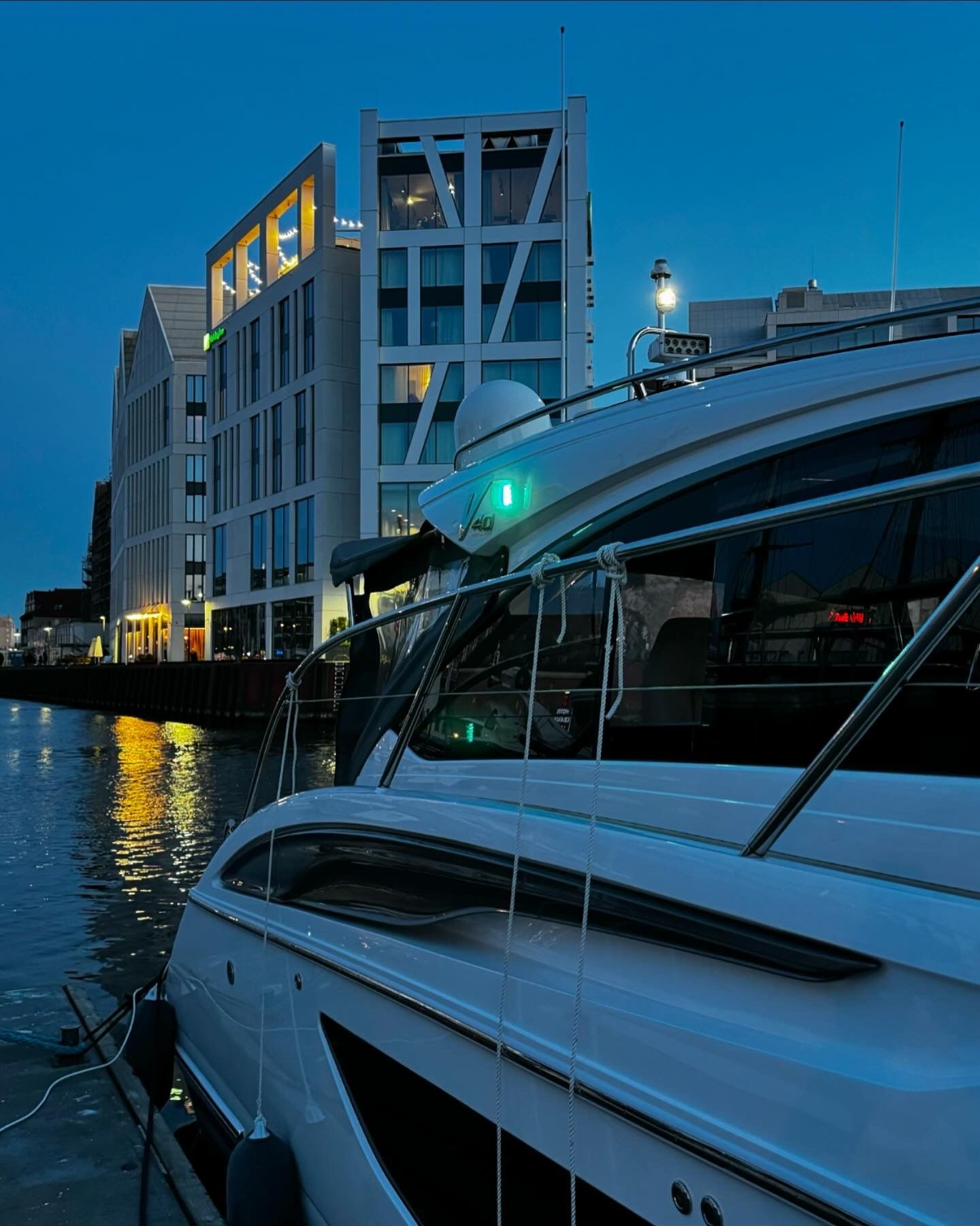 Princess V40 | Rascal