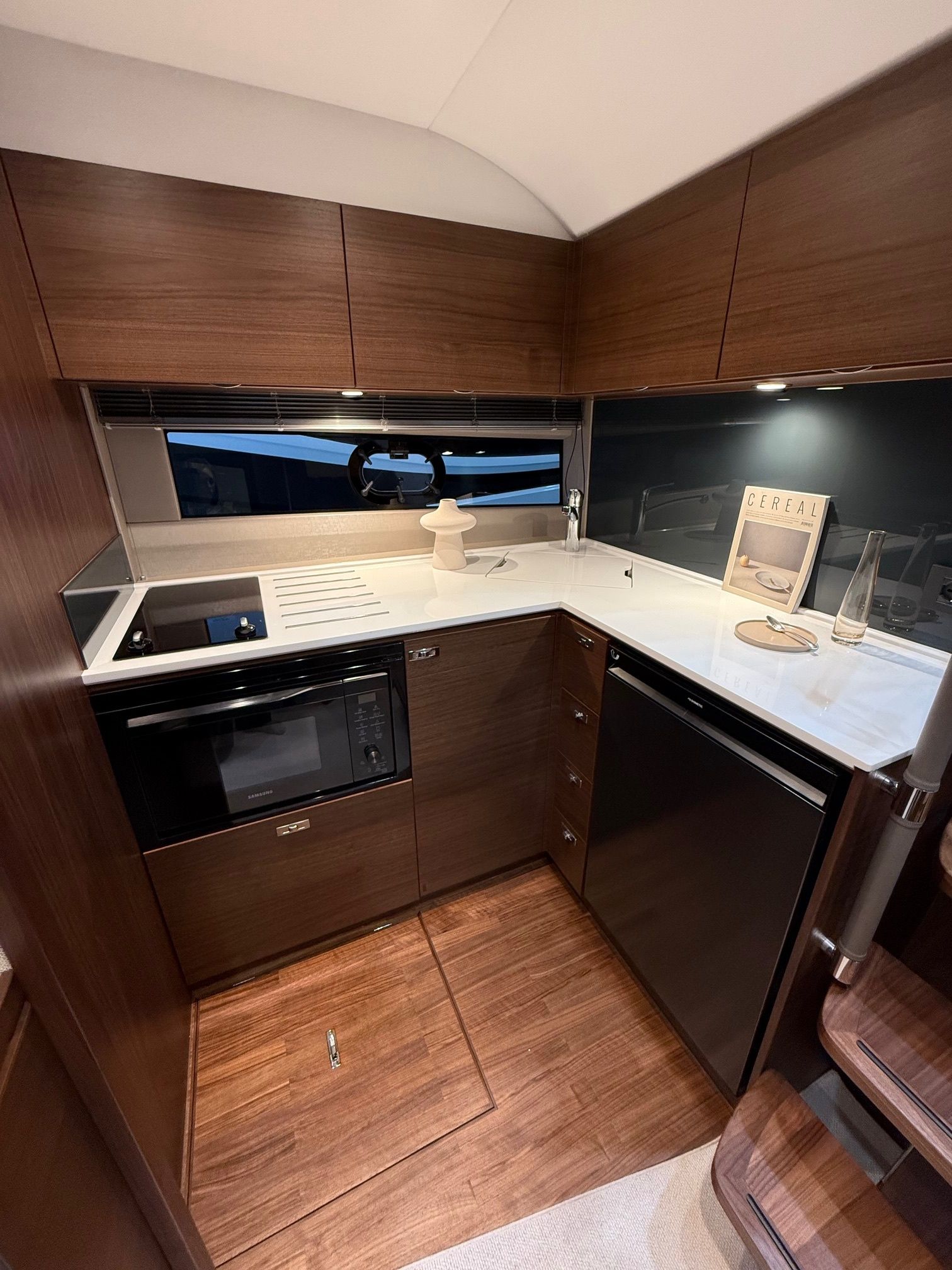 Princess V40 | Rascal