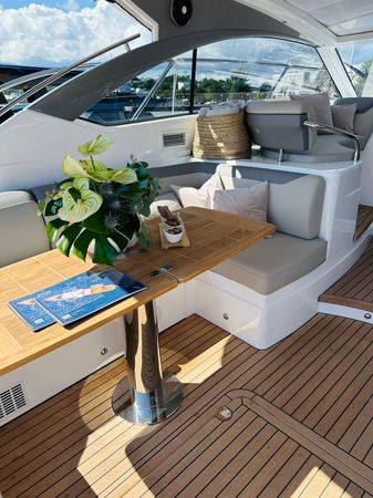 Princess V40 | Rascal