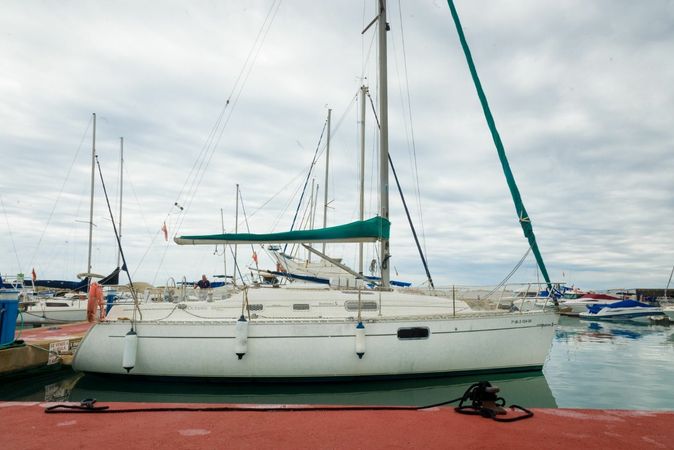 Beneteau Oceanis 321 | Columbretes