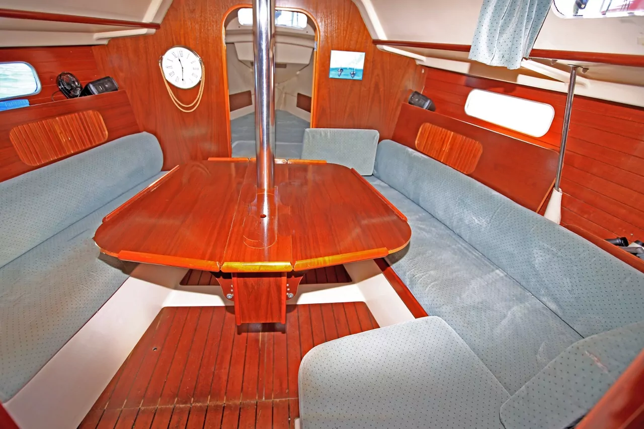 Beneteau Oceanis 321 | Columbretes