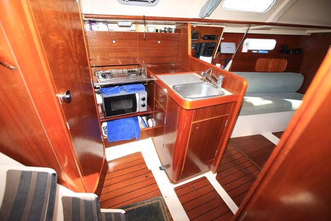 Beneteau Oceanis 321 | Columbretes